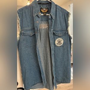 Men’s Harley Davidson button down shirt